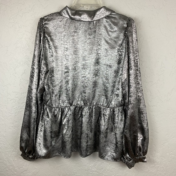 NWT Jodifl Black Silver Metallic Bow Long Sleeve Blouse Sz Medium - Picture 8 of 8